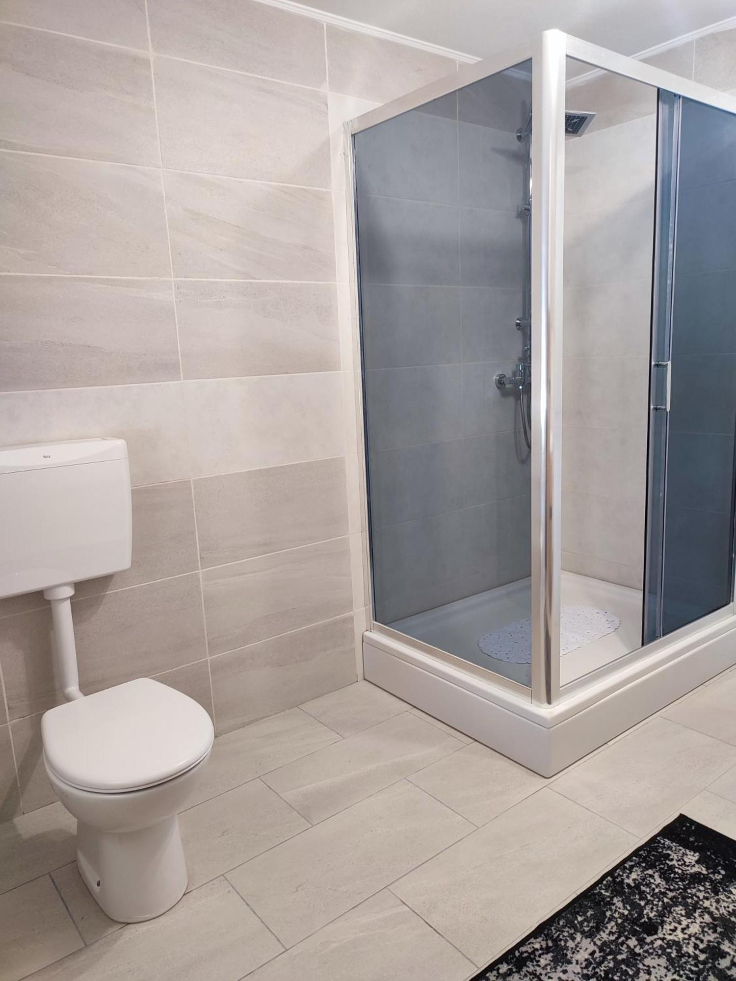 Apartman Swans โอโทชาส ภายนอก รูปภาพ
