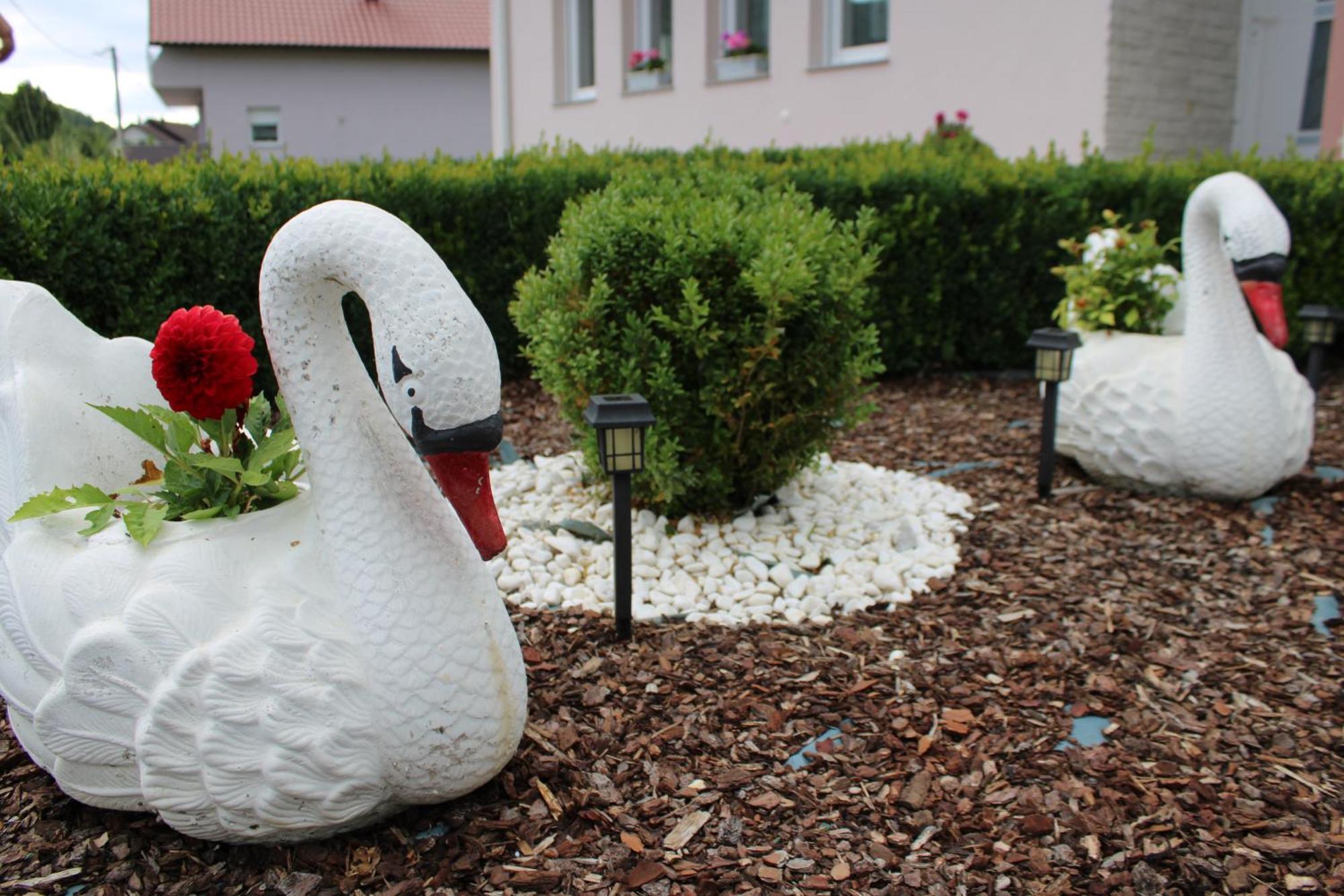 Apartman Swans โอโทชาส ภายนอก รูปภาพ